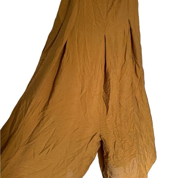 Cut-Loose size XL mustard colored jumper - Picture 1 of 9